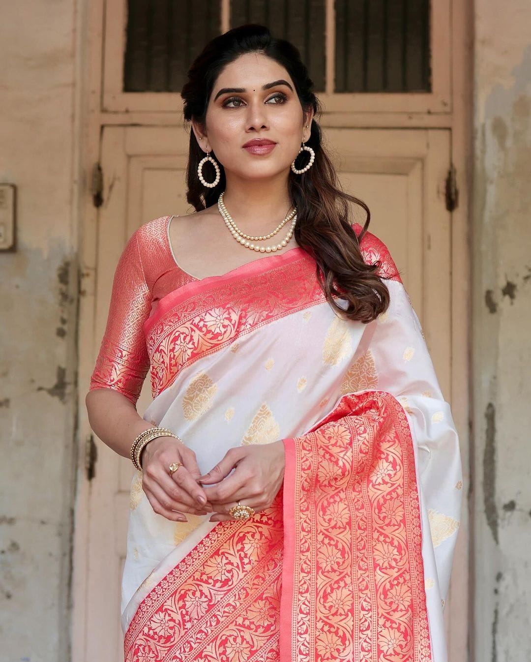 Graceful Kanjivaram Soft Silk Saree