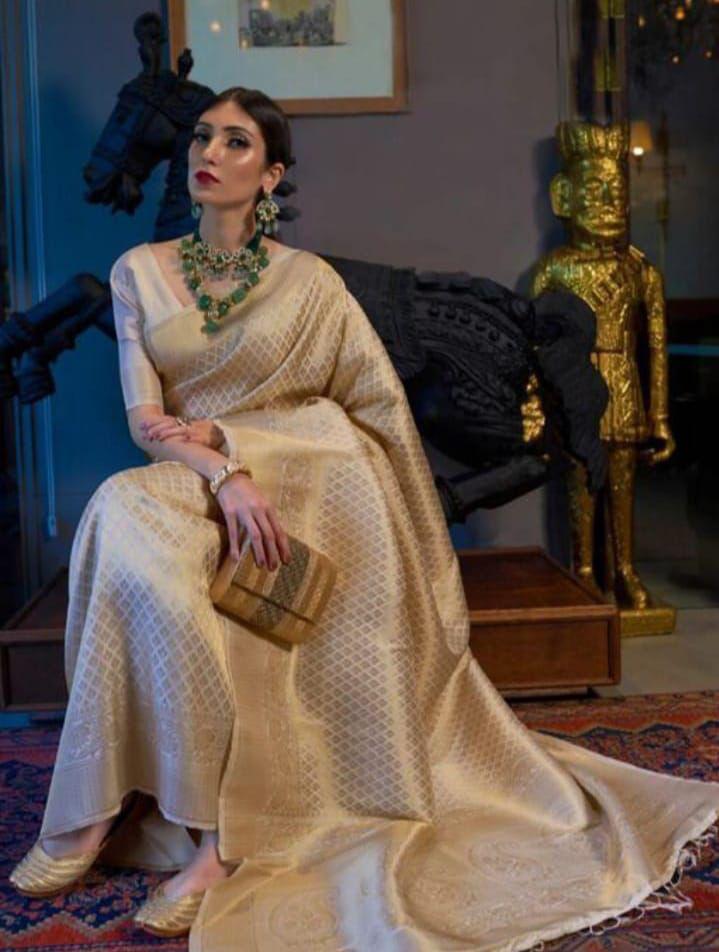 Royal Princess Golden White Woven Kanjivaram Saree