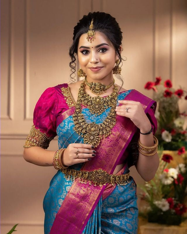 Banarasi Silk Saree in Soft Finish – Copper Zari Highlights & Classic Jacquard Weave