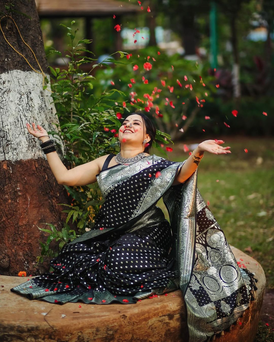 Banarasi Soft Silk Saree – Rich Heavy Brocade & Elegant Silver Zari Work